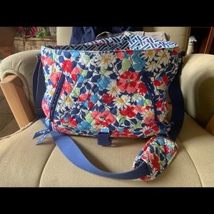 Vera Bradley messenger bag